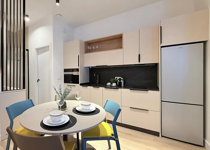 Loft 5 Ejecutivo Romantico By Vidacalma Daire Valensiya
